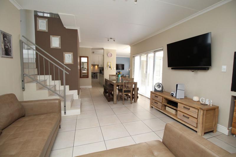 3 Bedroom Property for Sale in Brackenfell South Western Cape